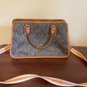 michael kors shoulder bag